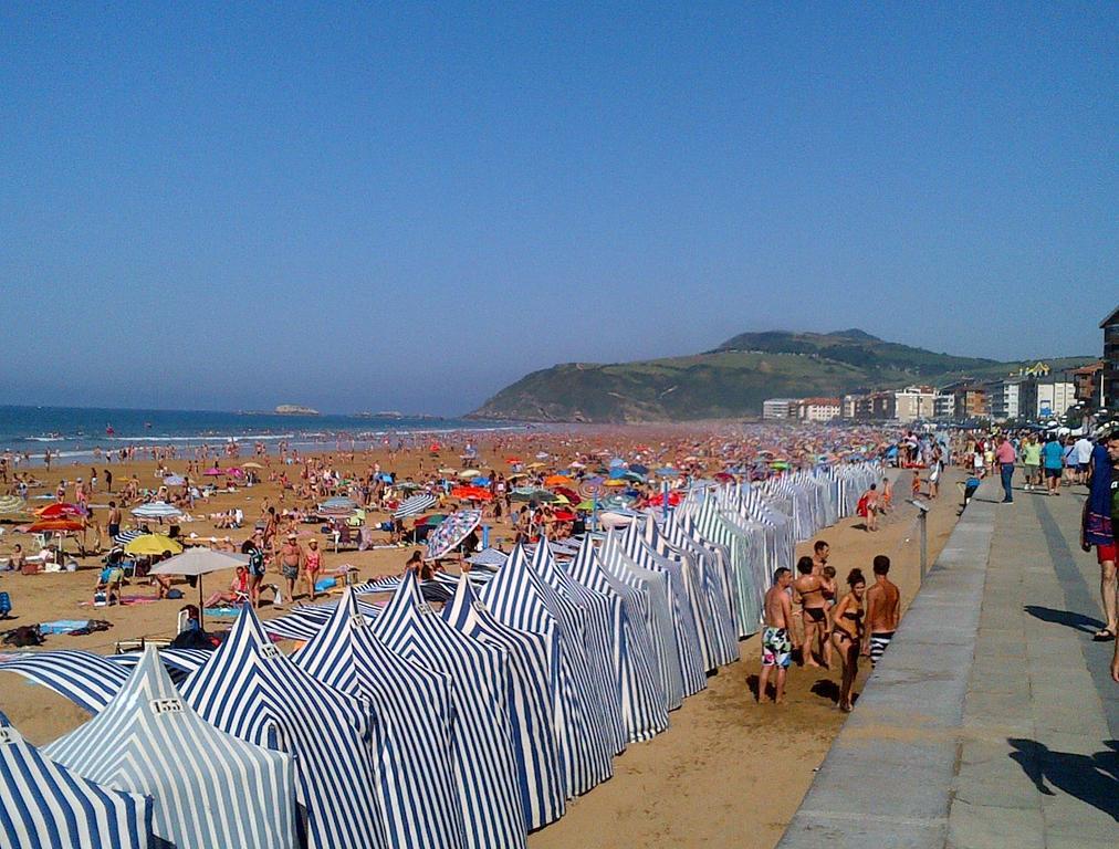 Hotel Ekia Pentsioa Zarauz Zewnętrze zdjęcie