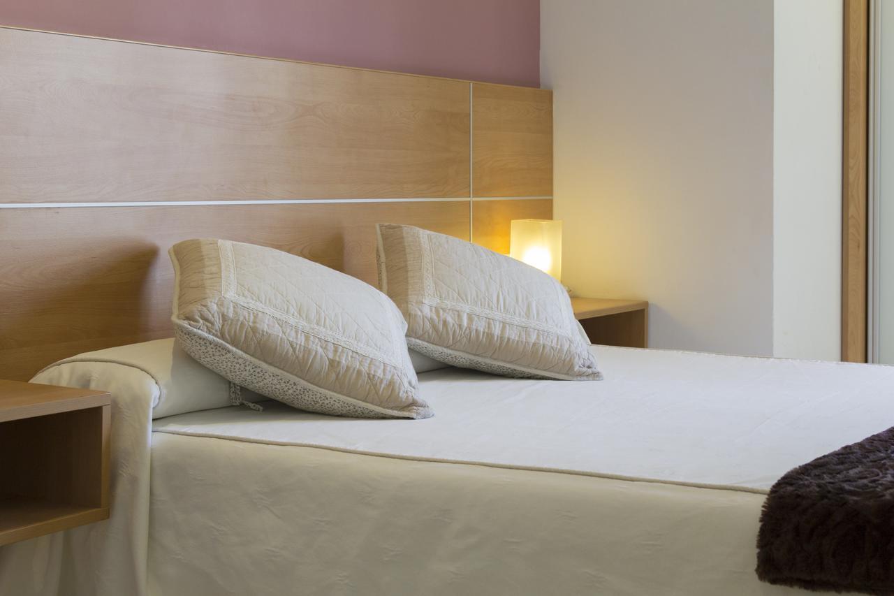 Hotel Ekia Pentsioa Zarauz Zewnętrze zdjęcie